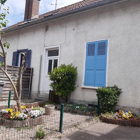 T2 4P Ste Savine Proche Centre Troyes Sainte-Savine Exterior foto